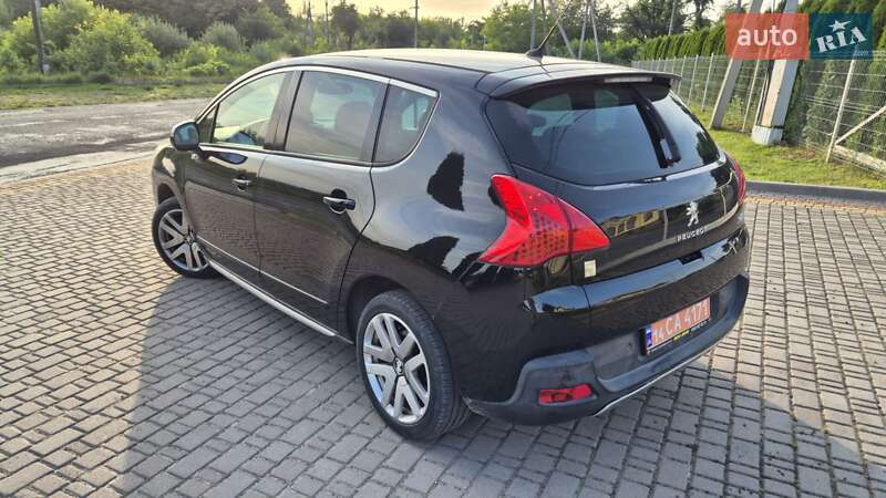 Позашляховик / Кросовер Peugeot 3008 2012 в Львові