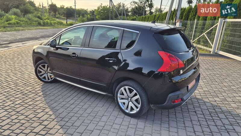 Позашляховик / Кросовер Peugeot 3008 2012 в Львові