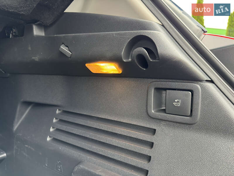 Позашляховик / Кросовер Peugeot 3008 2010 в Вінниці