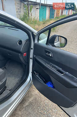 Внедорожник / Кроссовер Peugeot 3008 2011 в 