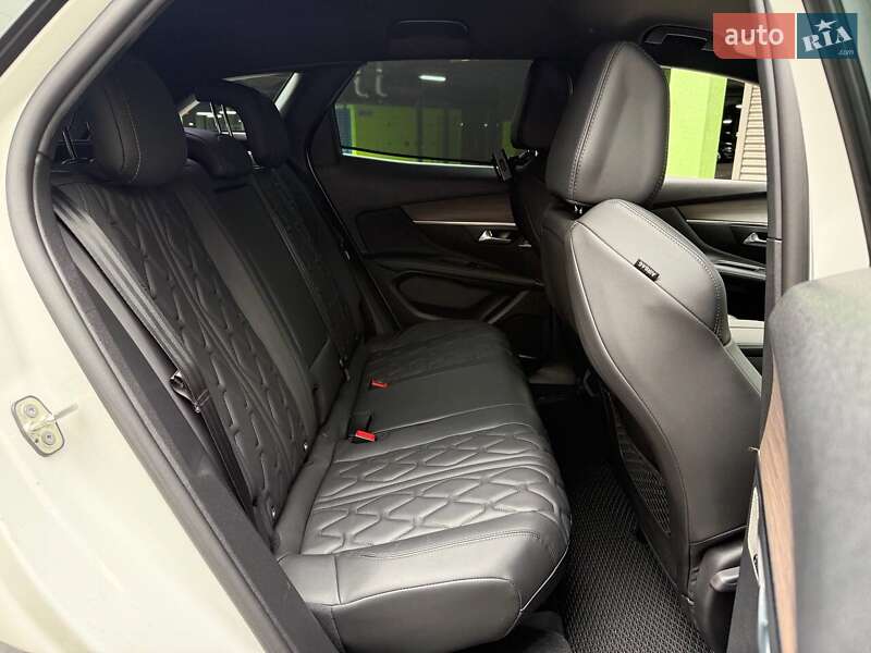 Позашляховик / Кросовер Peugeot 3008 2022 в Києві
