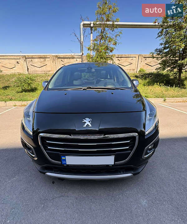 Позашляховик / Кросовер Peugeot 3008 2013 в Харкові