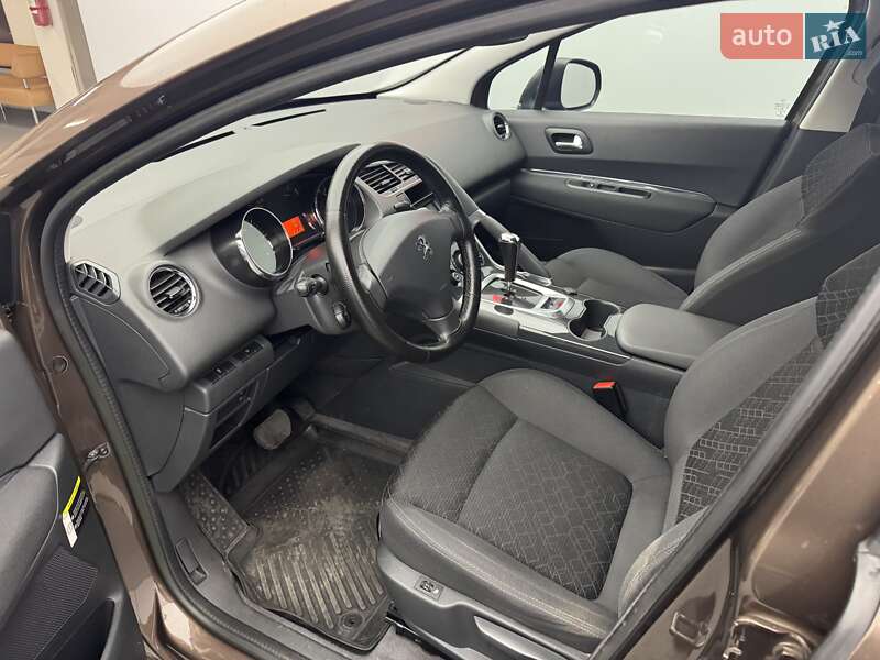 Позашляховик / Кросовер Peugeot 3008 2014 в Києві
