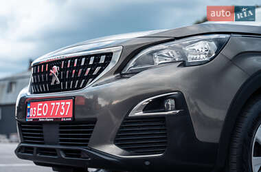 Позашляховик / Кросовер Peugeot 3008 2020 в 