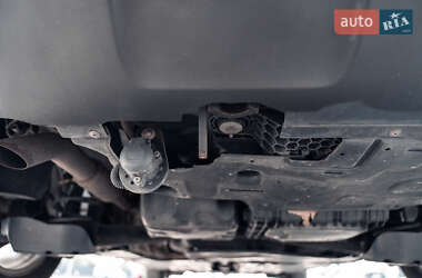 Позашляховик / Кросовер Peugeot 3008 2020 в 