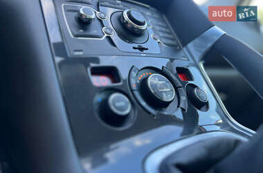 Внедорожник / Кроссовер Peugeot 3008 2011 в 