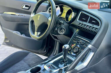 Внедорожник / Кроссовер Peugeot 3008 2013 в 