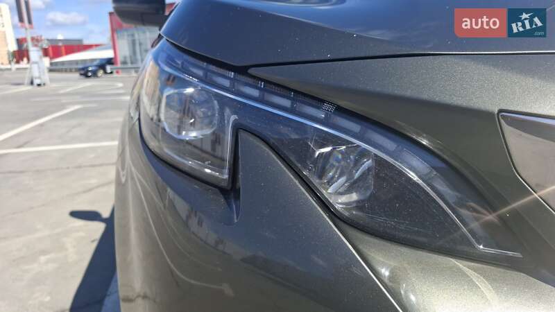 Внедорожник / Кроссовер Peugeot 3008 2020 в Киеве