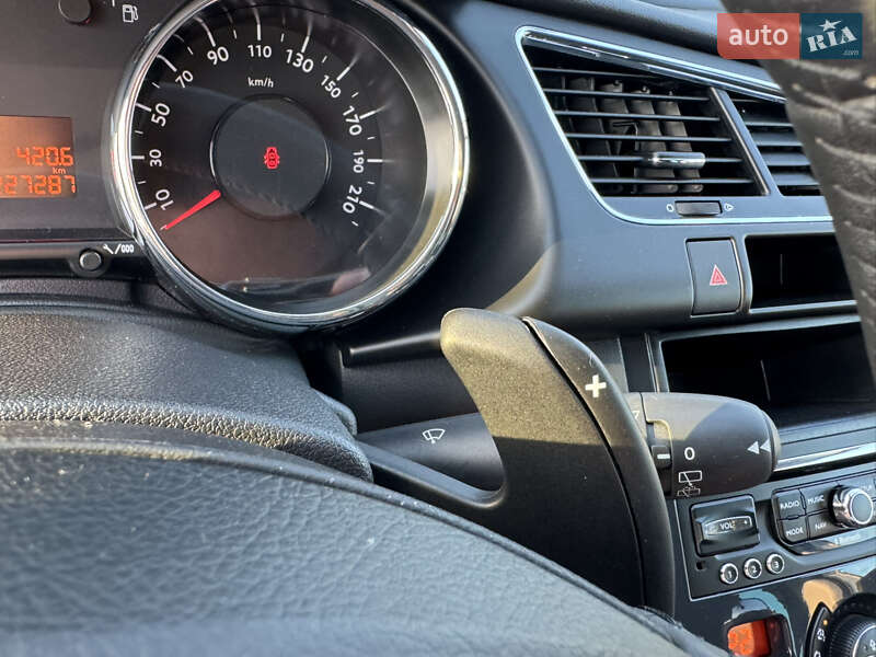 Внедорожник / Кроссовер Peugeot 3008 2014 в Хмельницком