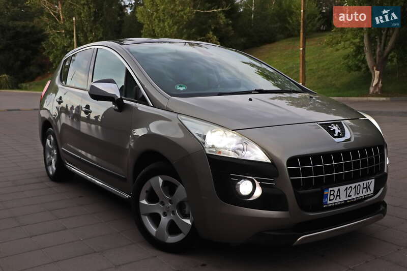 Peugeot 3008 2011