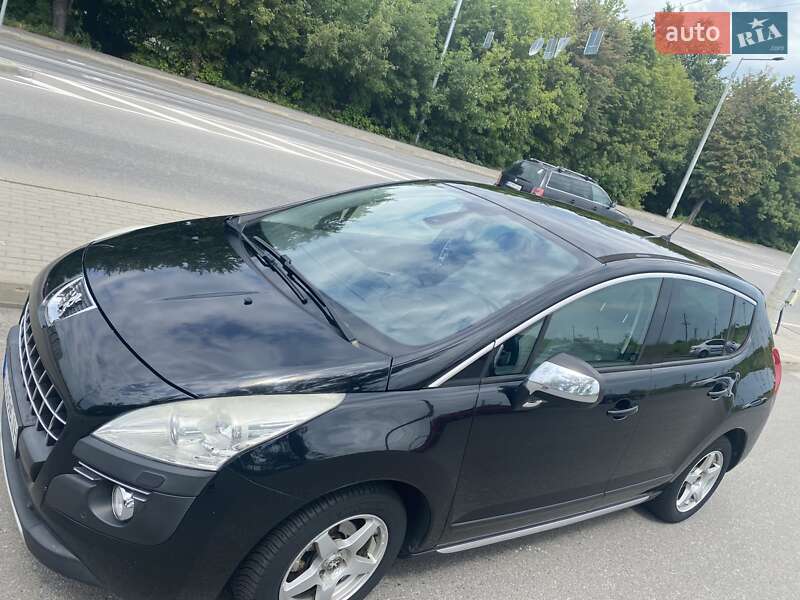 Позашляховик / Кросовер Peugeot 3008 2010 в Києві