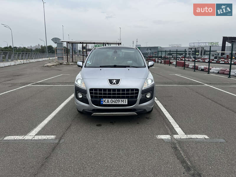 Позашляховик / Кросовер Peugeot 3008 2012 в Києві