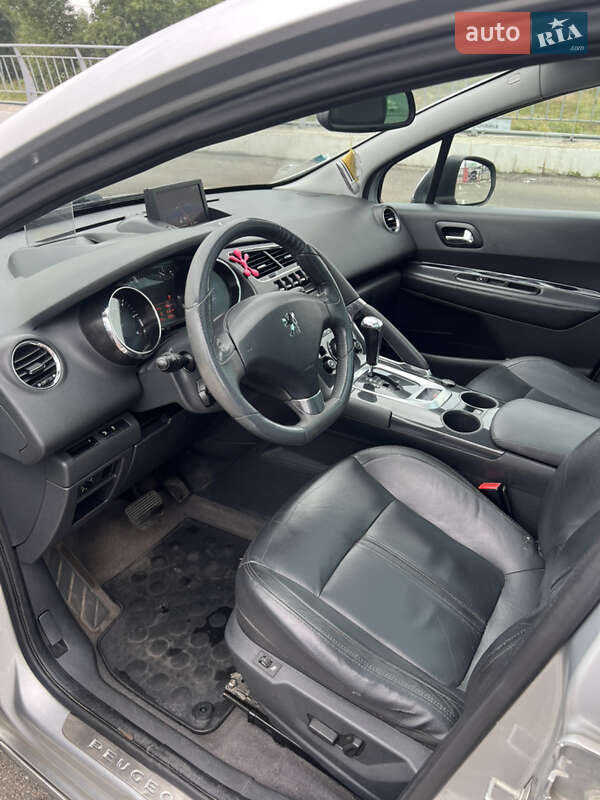 Позашляховик / Кросовер Peugeot 3008 2012 в Києві