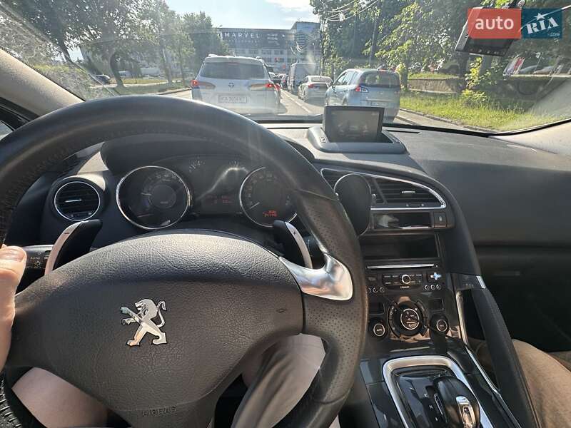 Позашляховик / Кросовер Peugeot 3008 2013 в Львові