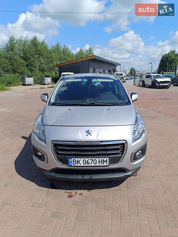 Внедорожник / Кроссовер Peugeot 3008 2015 в Ровно