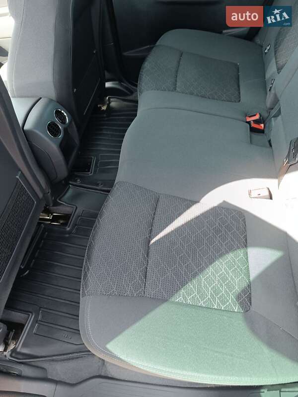 Внедорожник / Кроссовер Peugeot 3008 2015 в Ровно