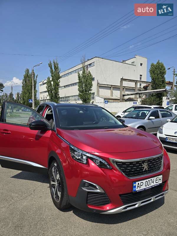 Внедорожник / Кроссовер Peugeot 3008 2017 в Киеве