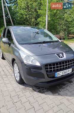 Позашляховик / Кросовер Peugeot 3008 2010 в Бориславі