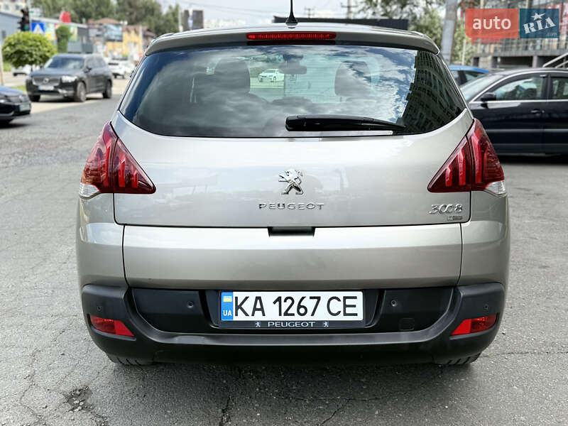 Позашляховик / Кросовер Peugeot 3008 2014 в Києві