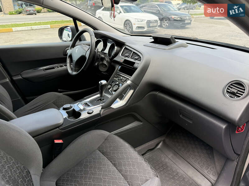 Позашляховик / Кросовер Peugeot 3008 2014 в Києві