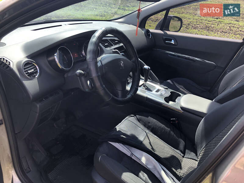 Позашляховик / Кросовер Peugeot 3008 2013 в Хмельницькому