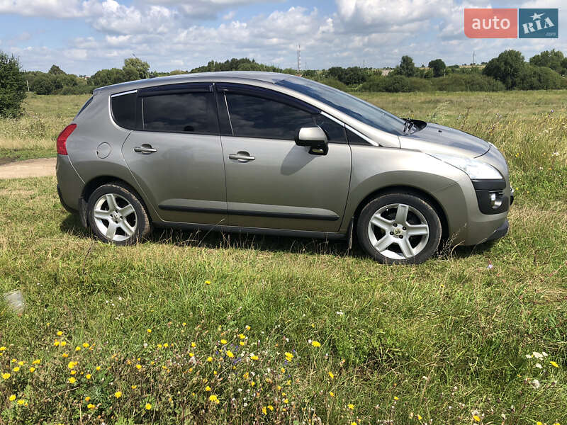 Позашляховик / Кросовер Peugeot 3008 2013 в Хмельницькому