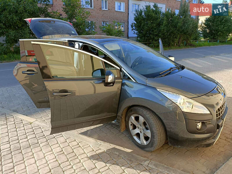 Внедорожник / Кроссовер Peugeot 3008 2012 в Стебнику фото 2 Внедорожник / Кроссовер Peugeot 3008 2012 в Стебнику