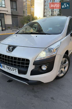 Позашляховик / Кросовер Peugeot 3008 2013 в Дніпрі