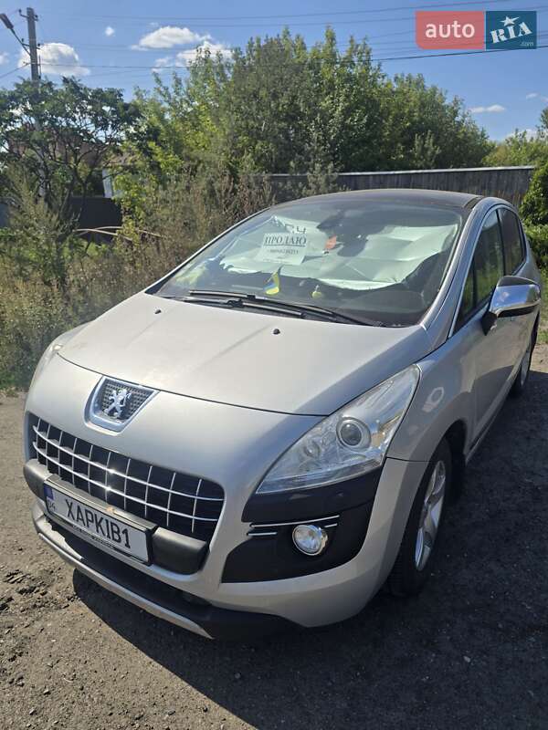 Peugeot 3008 2011