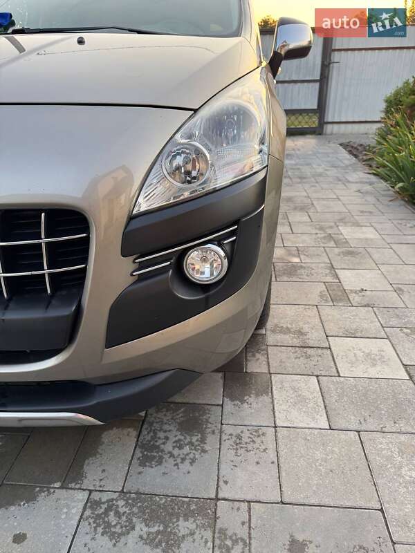 Позашляховик / Кросовер Peugeot 3008 2011 в Іллінцях