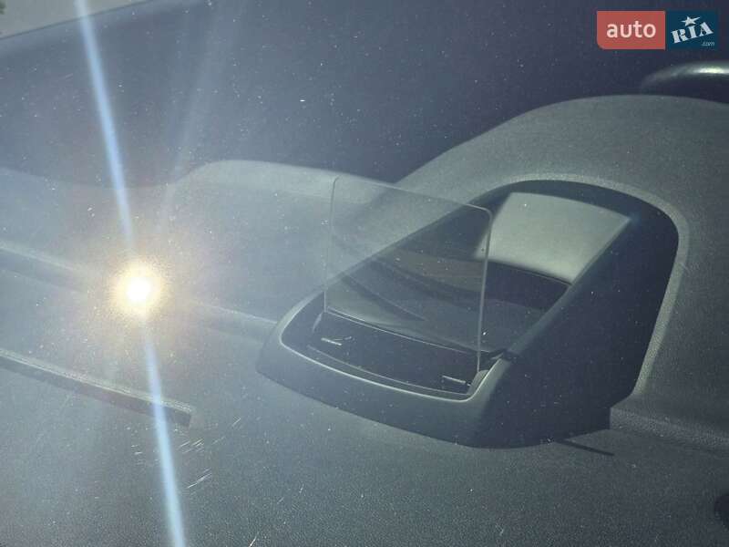 Позашляховик / Кросовер Peugeot 3008 2010 в Ковелі