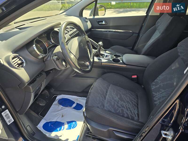 Позашляховик / Кросовер Peugeot 3008 2010 в Ковелі