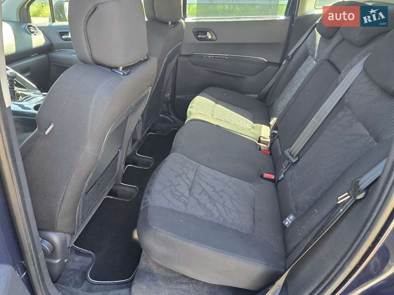 Позашляховик / Кросовер Peugeot 3008 2010 в Ковелі