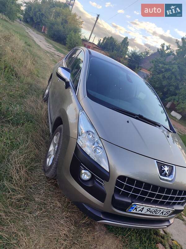 Позашляховик / Кросовер Peugeot 3008 2011 в Іллінцях