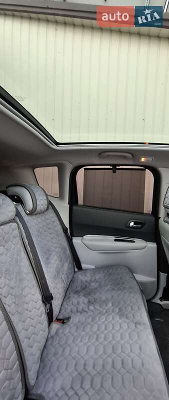 Позашляховик / Кросовер Peugeot 3008 2009 в Володимирі