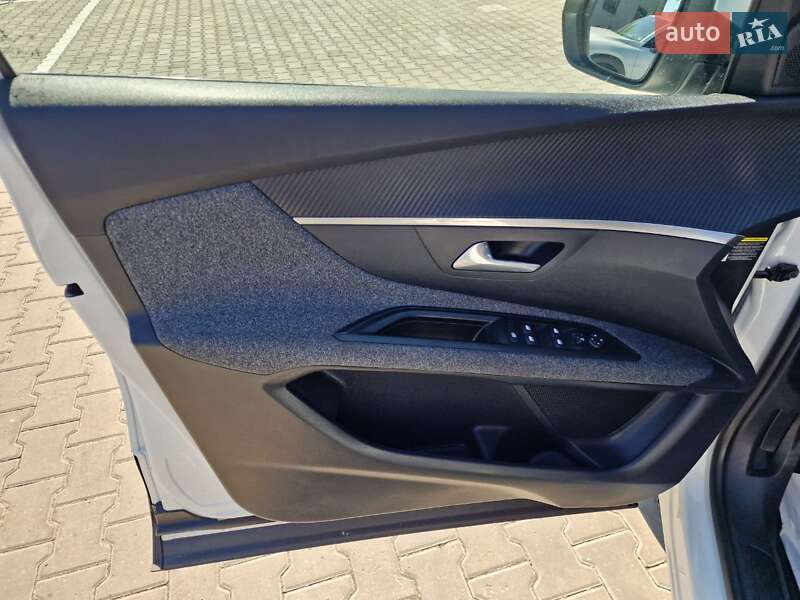 Внедорожник / Кроссовер Peugeot 3008 2018 в Виннице фото 16 Внедорожник / Кроссовер Peugeot 3008 2018 в Виннице