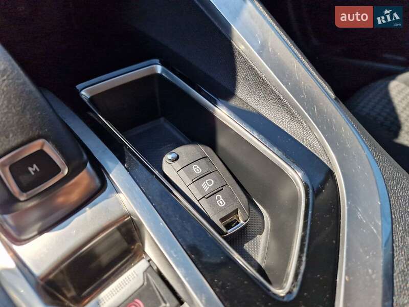 Внедорожник / Кроссовер Peugeot 3008 2018 в Виннице фото 31 Внедорожник / Кроссовер Peugeot 3008 2018 в Виннице