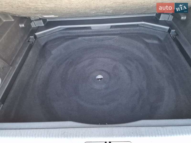 Внедорожник / Кроссовер Peugeot 3008 2018 в Виннице фото 43 Внедорожник / Кроссовер Peugeot 3008 2018 в Виннице