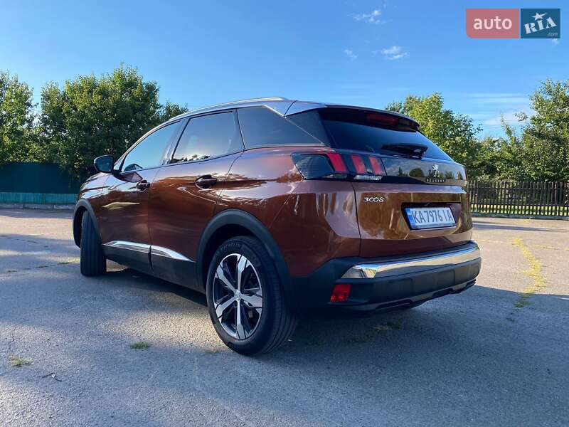 Позашляховик / Кросовер Peugeot 3008 2017 в Києві