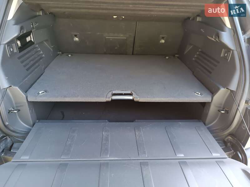 Позашляховик / Кросовер Peugeot 3008 2011 в Калуші