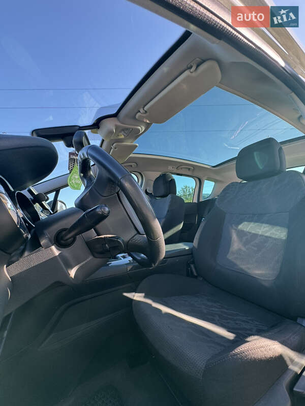 Позашляховик / Кросовер Peugeot 3008 2011 в Верховині