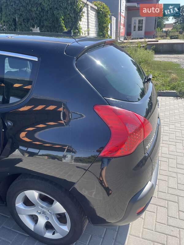 Позашляховик / Кросовер Peugeot 3008 2010 в Смілі
