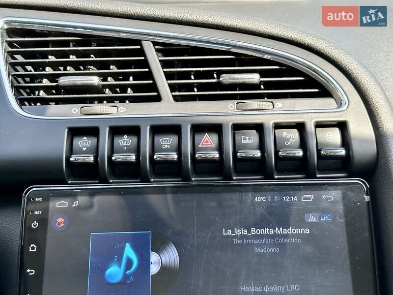 Позашляховик / Кросовер Peugeot 3008 2014 в Харкові