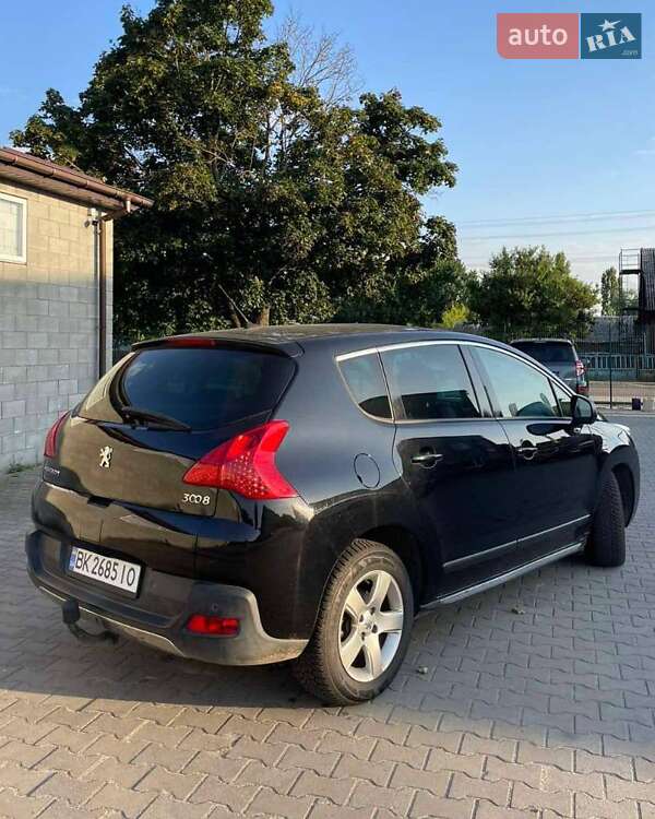 Внедорожник / Кроссовер Peugeot 3008 2010 в Дубровице
