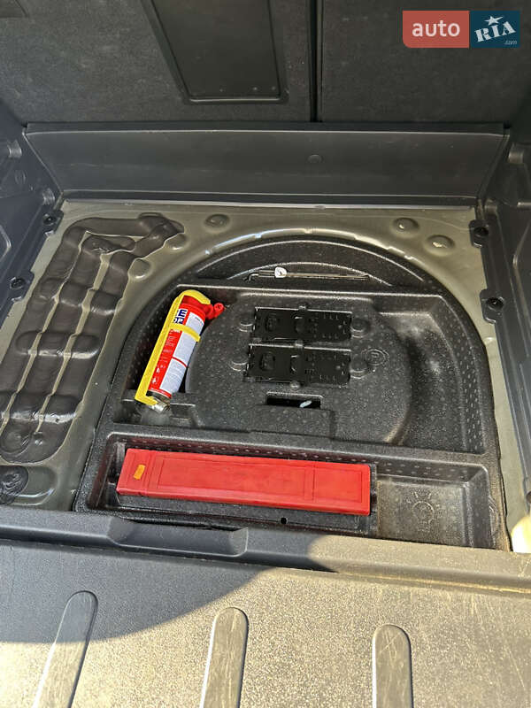 Позашляховик / Кросовер Peugeot 3008 2011 в Рава-Руській