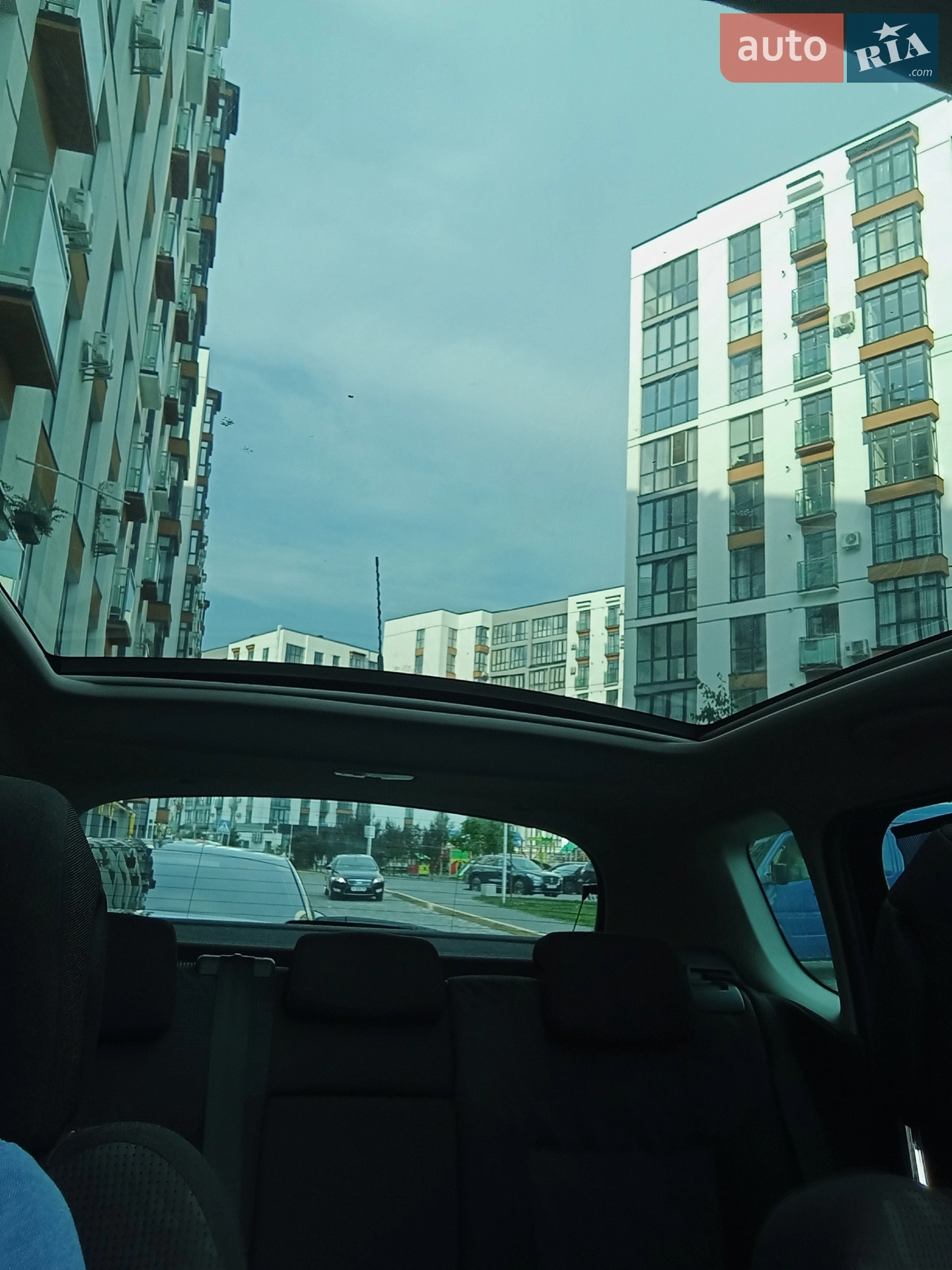 2010 Peugeot 3008 - мініатюра 2