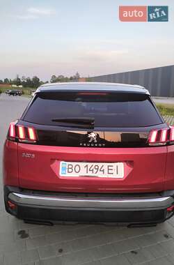 Внедорожник / Кроссовер Peugeot 3008 2017 в 