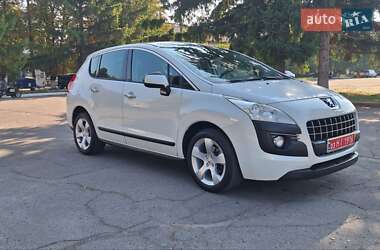 Позашляховик / Кросовер Peugeot 3008 2011 в Новоархангельську