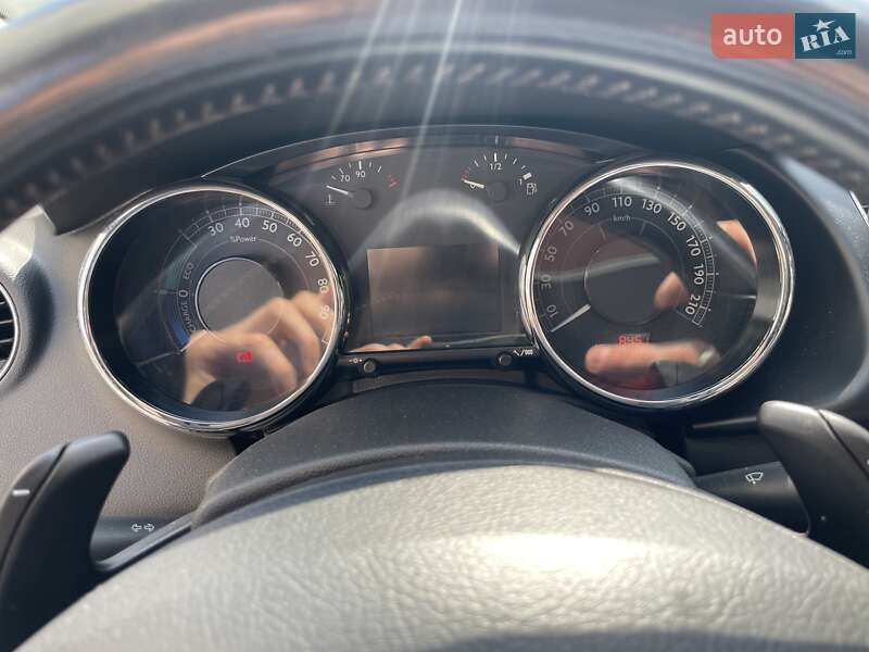 Позашляховик / Кросовер Peugeot 3008 2014 в Полтаві