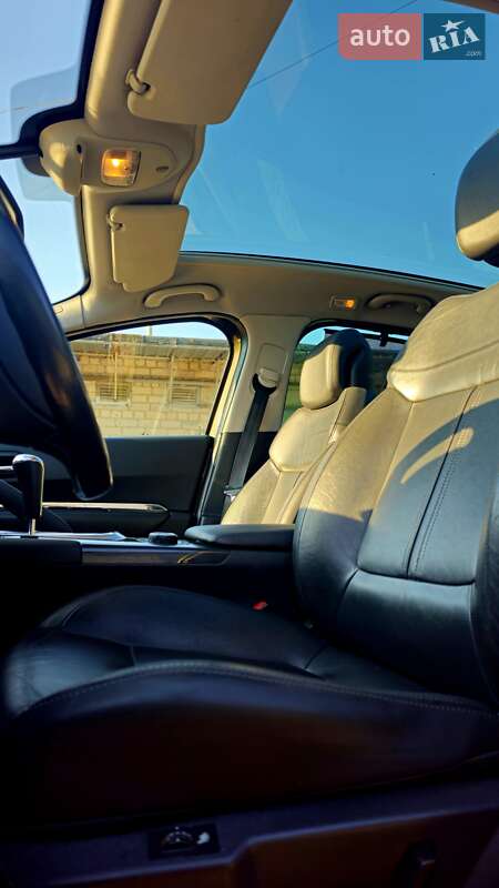 Позашляховик / Кросовер Peugeot 3008 2011 в Борисполі